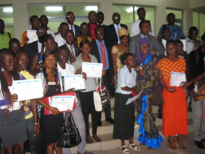 Korhogo Université Peleforo Gon Coulibaly 25 étudiants initiés  à la recherche scientifique